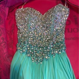 Turquoise strapless prom dress